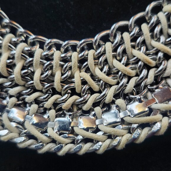 BCBG Max Azria Silver-tone Multi-chain Statement Collar Necklace. - Picture 7 of 8